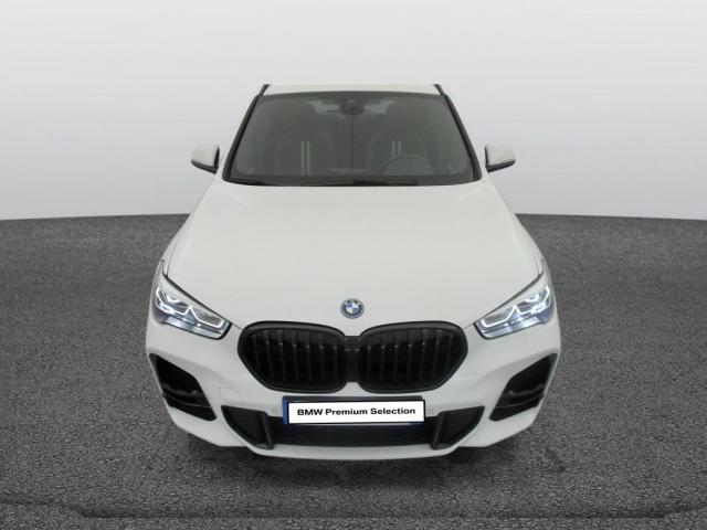 Bmw X1 image 8