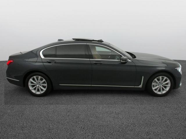Bmw Série 7 image 6