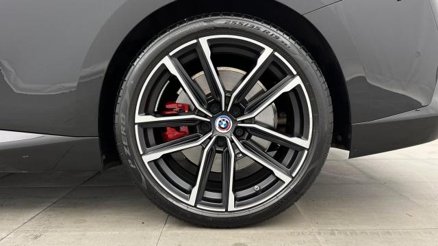 Bmw Serie 2 image 1
