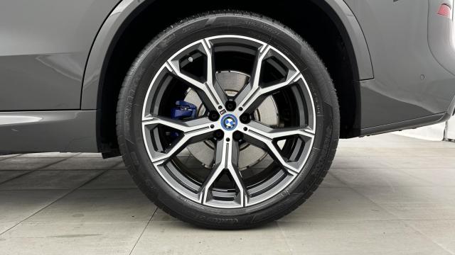 Bmw X5 image 6