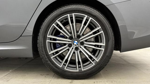 Bmw Série 3 image 1