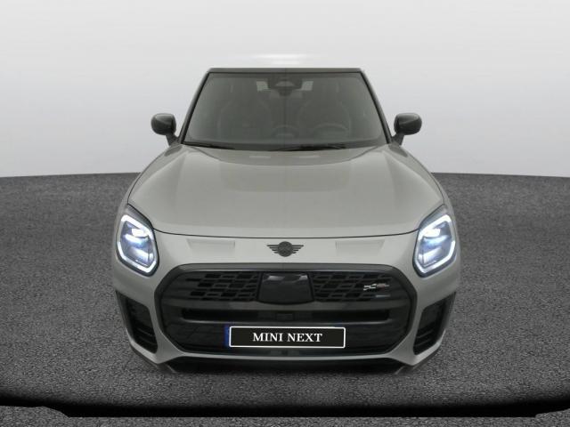 Mini Countryman image 9