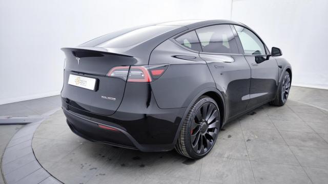 Tesla Model Y image 2