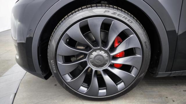 Tesla Model Y image 5