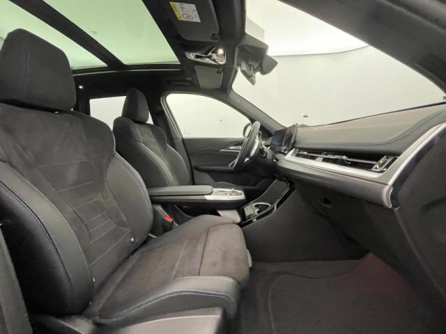 Bmw Ix1 image 1