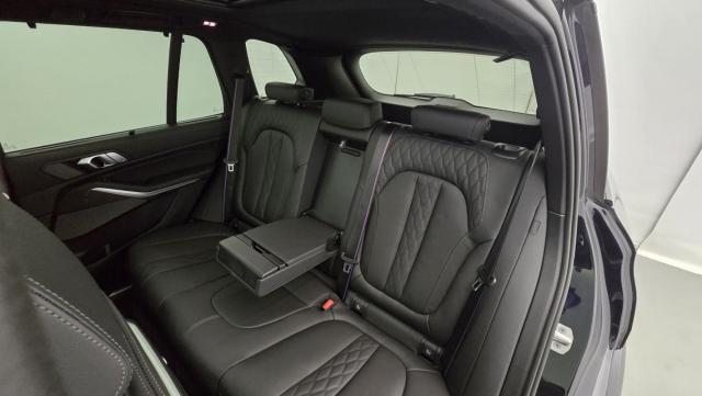 Bmw X5 image 4