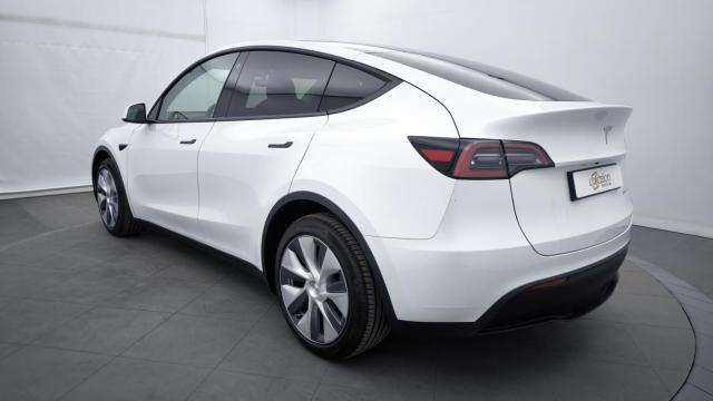 Tesla Model Y image 4