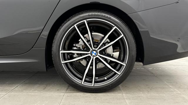Bmw Série 3 image 6