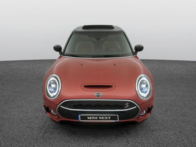 Mini Clubman image 6