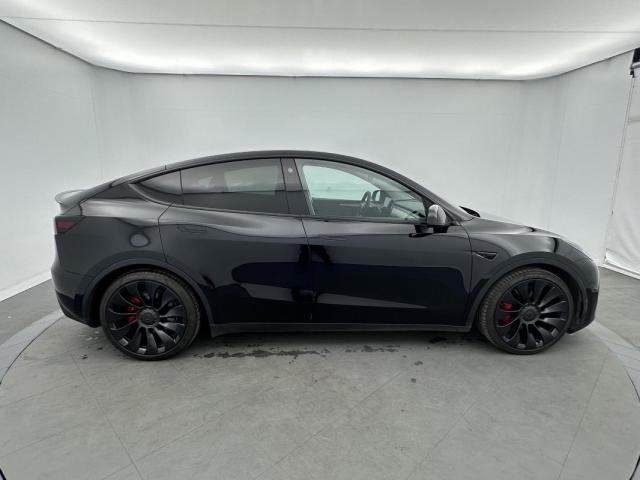 Tesla Model Y image 2