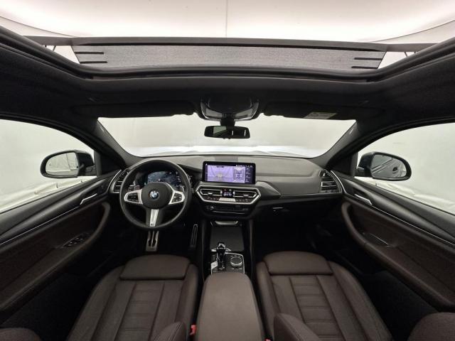 Bmw X4 image 2
