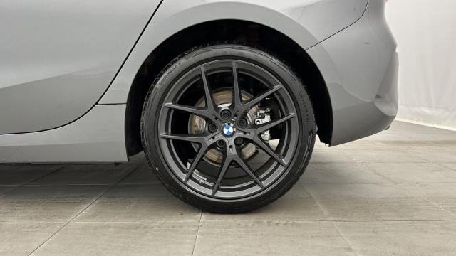 Bmw Série 1 image 7