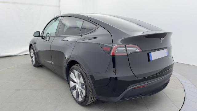 Tesla Model Y image 2