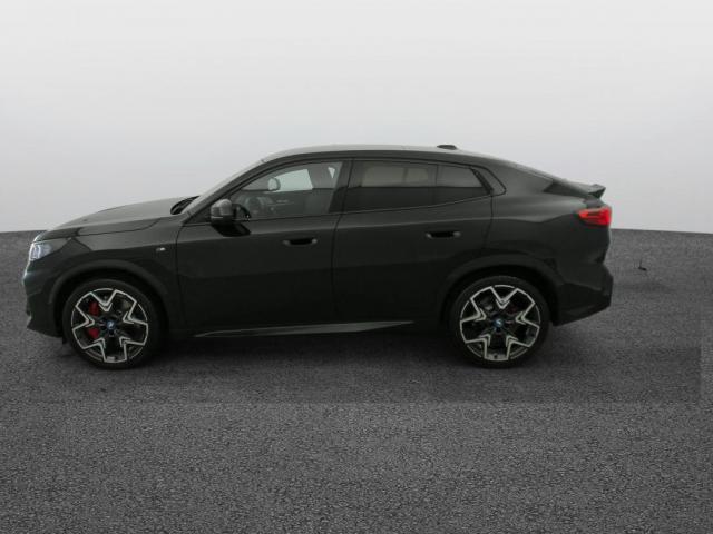 Bmw Ix2 image 8