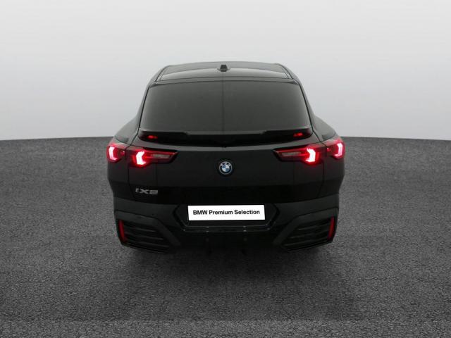 Bmw Ix2 image 9