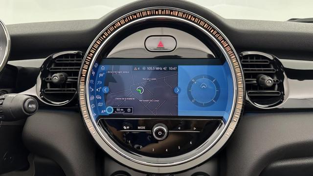 Mini Cabrio image 6