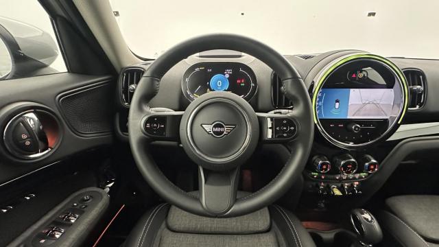 Mini Countryman image 8
