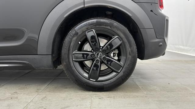 Mini Countryman image 8
