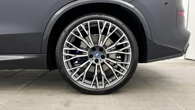 Bmw X5 image 8