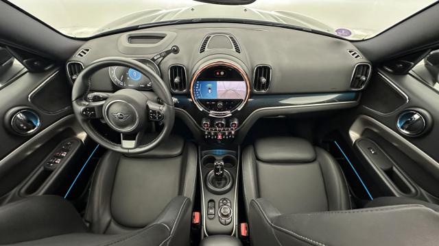 Mini Countryman image 2