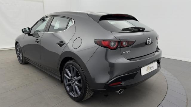 Mazda 3 image 9