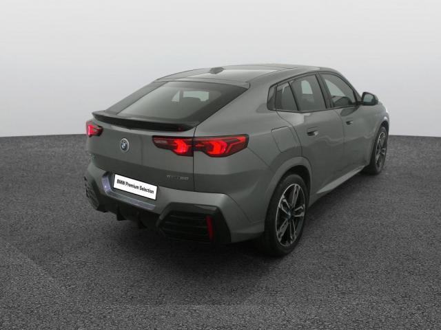 Bmw Ix2 image 2