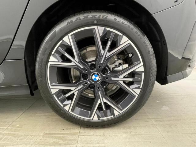 Bmw Série 1 image 9