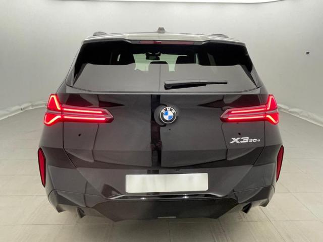 Bmw X3 image 2