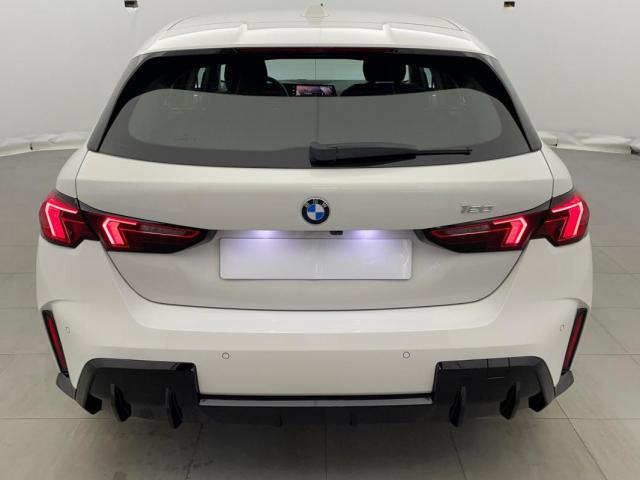 Bmw Série 1 image 9