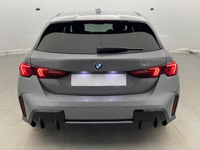 Bmw Série 1 image 6