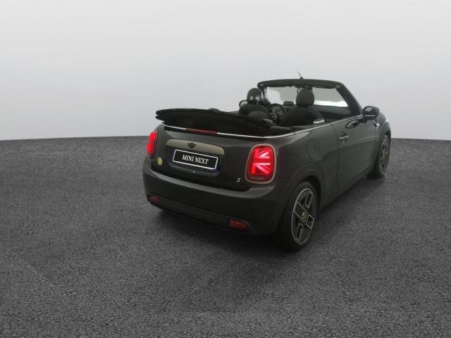 Mini Cabrio image 1