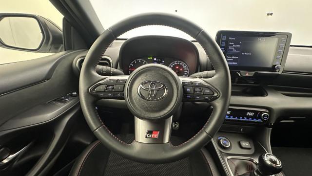 Toyota Yaris image 8