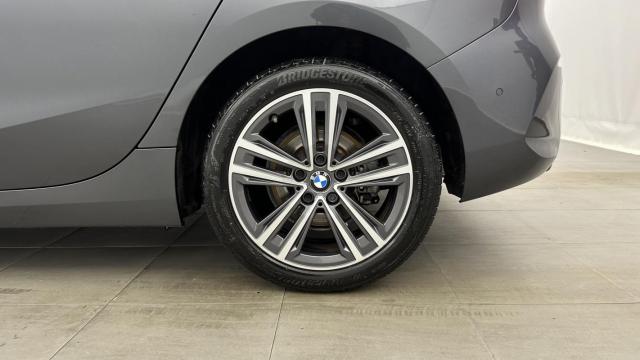 Bmw Série 1 image 9