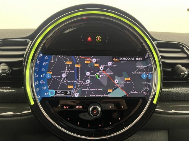 Mini Clubman image 3