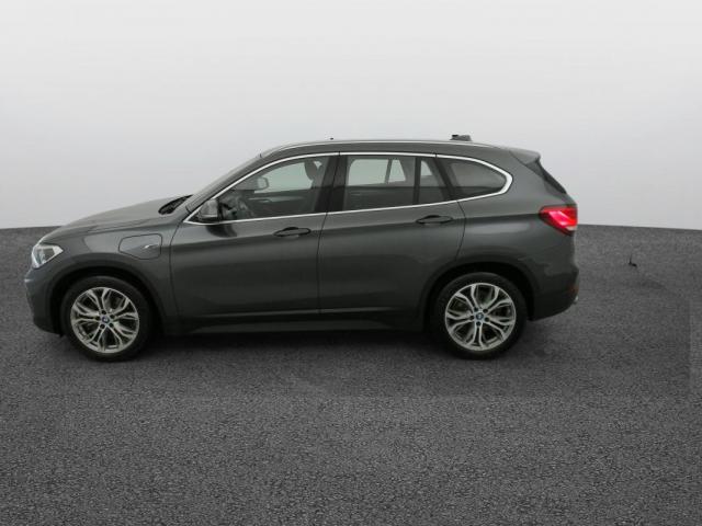Bmw X1 image 2