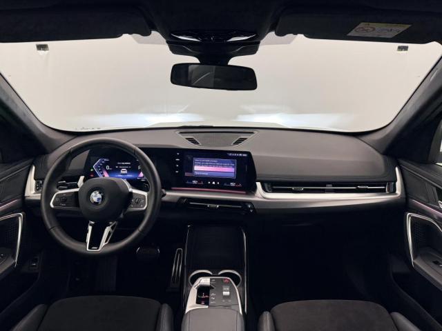 Bmw X1 image 1