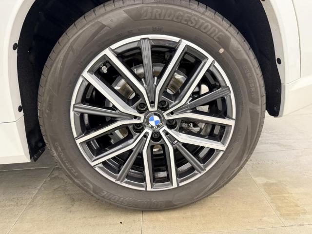 Bmw X1 image 8
