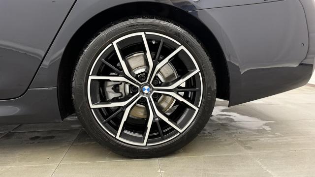 Bmw Série 5 image 9