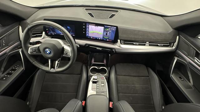 Bmw Ix2 image 9