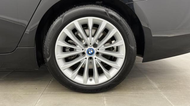 Bmw Série 5 image 9