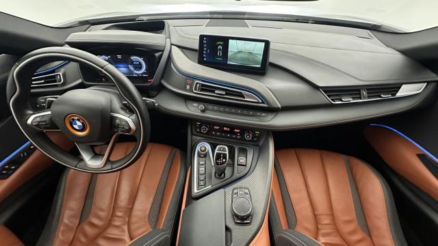 Bmw I8 image 6