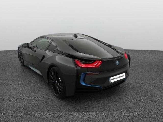 Bmw I8 image 3