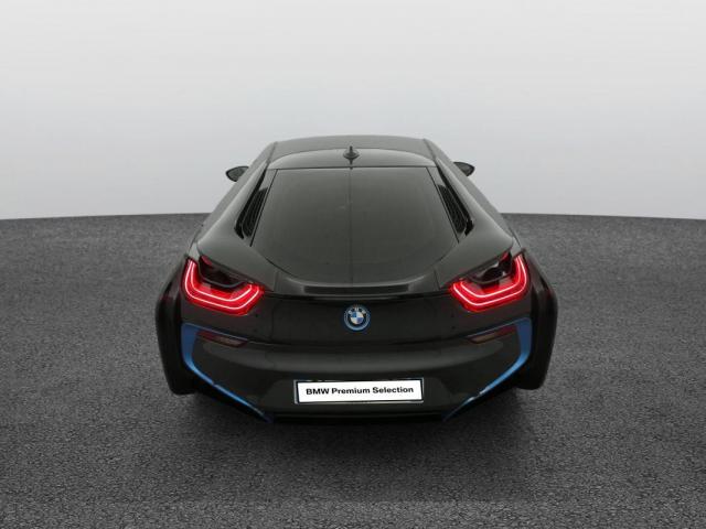 Bmw I8 image 4