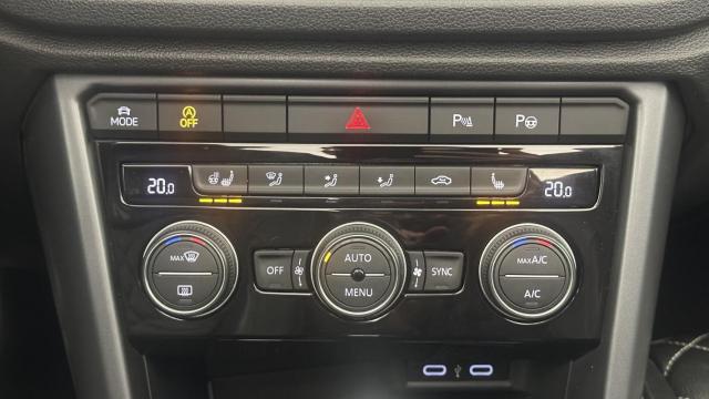 Volkswagen T-Roc image 3