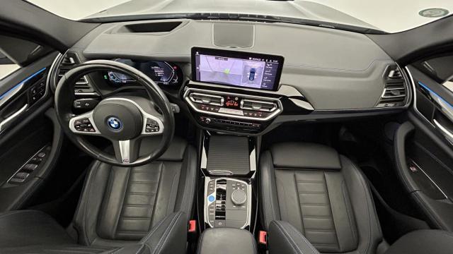 Bmw Ix3 image 3
