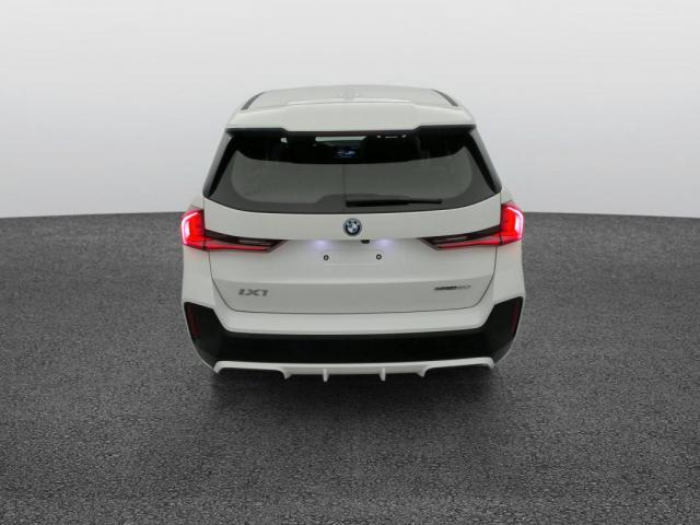 Bmw Ix1 image 1