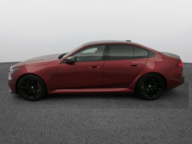 Bmw M5 image 8