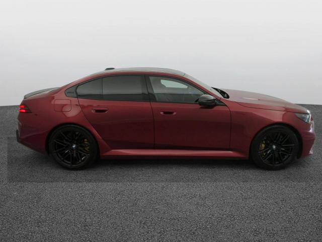 Bmw M5 image 5