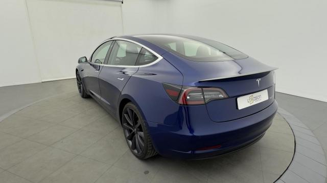Tesla Model 3 image 4