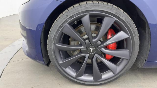 Tesla Model 3 image 9